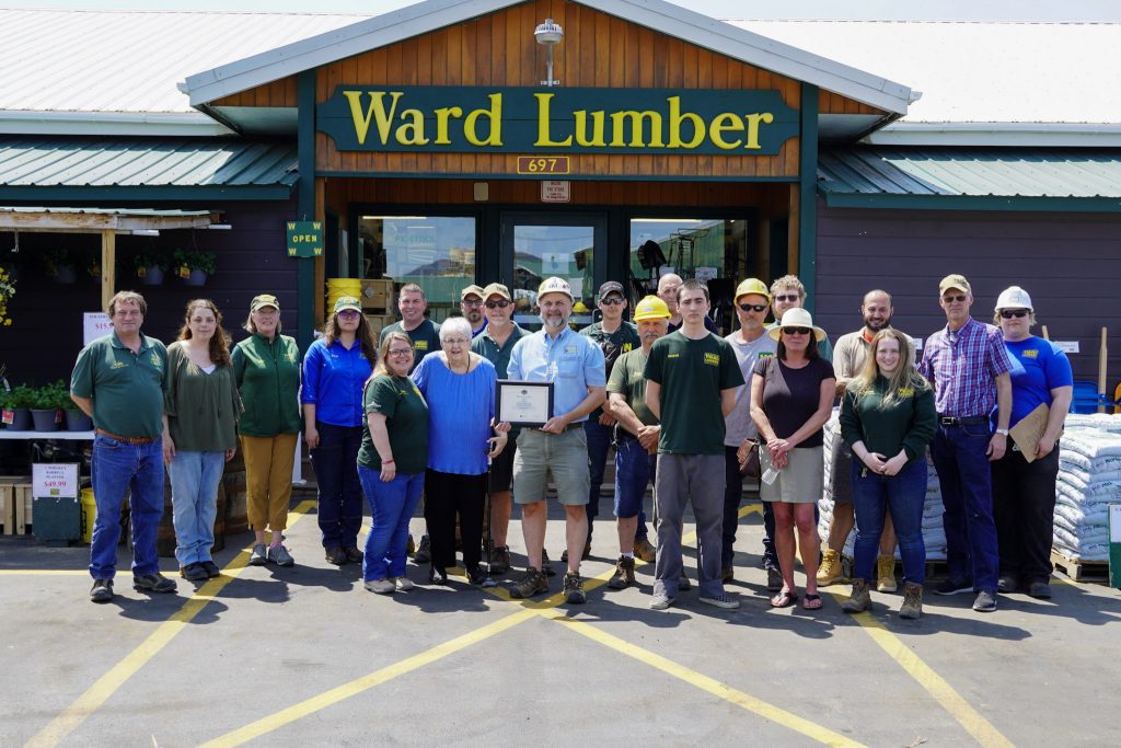 Hanging Up His Helpful Hat Miner's Ace Hardware Employee Retires After
