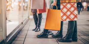 2025 thanksgiving weekend shopping