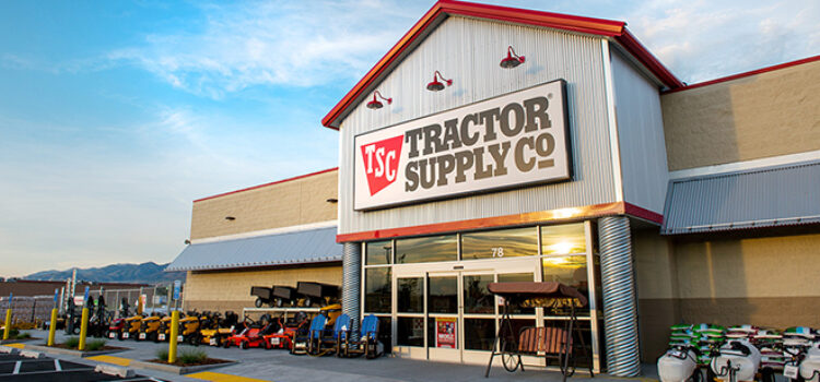 Tractor Supply Opens 2,400th Store
