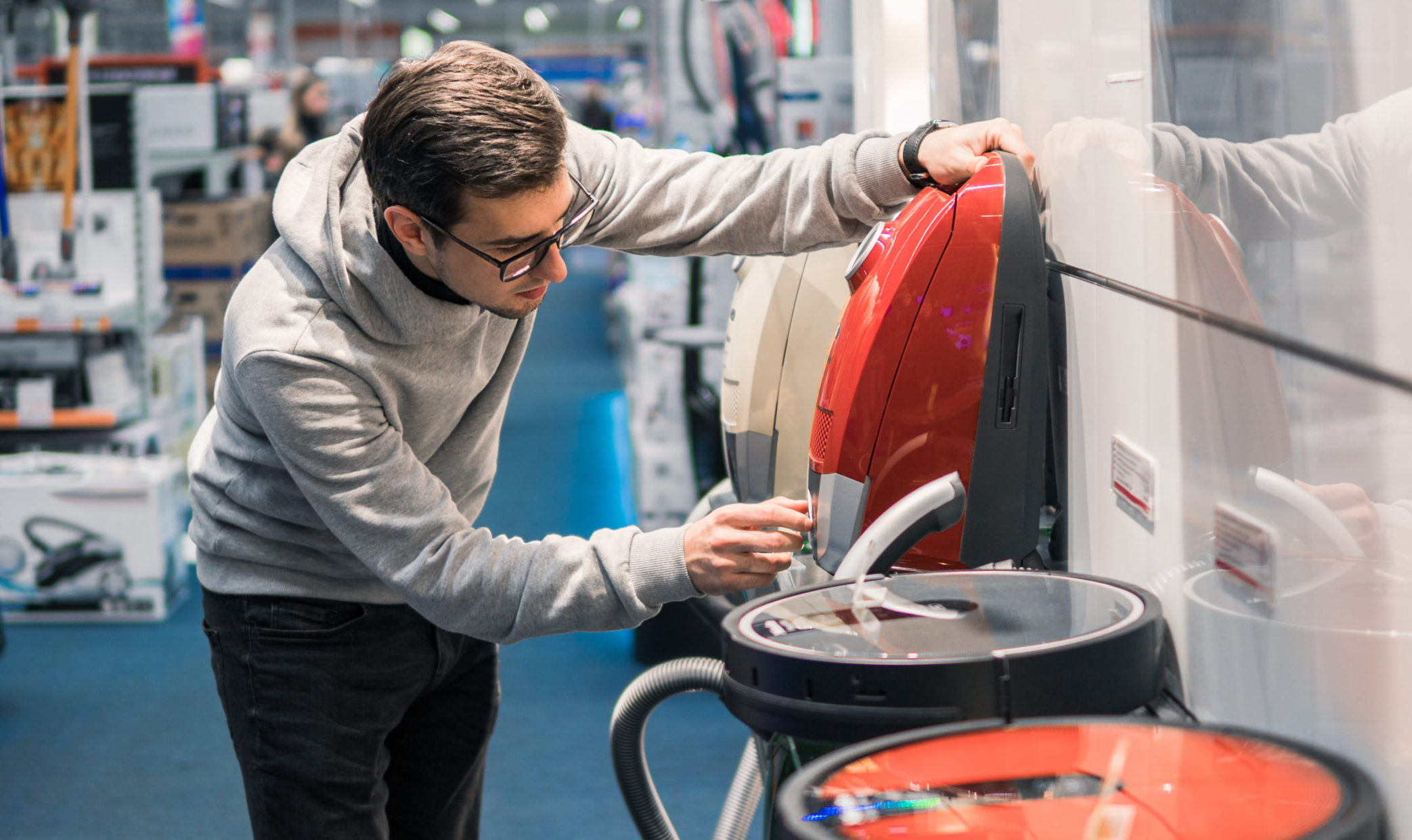 4 Options to Enhance Your Battery-Powered Vacuum Selection | Hardware ...