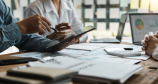Building an advisor bench