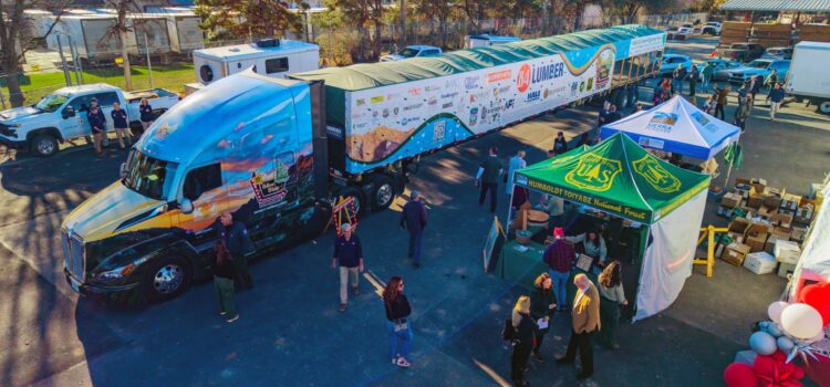 84 Lumber Welcomes U.S. Capitol Christmas Tree, Honors Veterans in Kansas