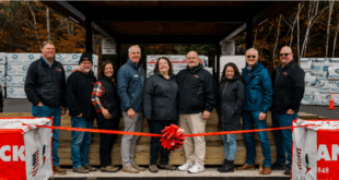 Hancock Lumber ribbon cutting