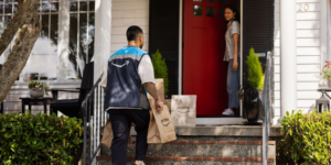 Amazon closes go and fresh stores