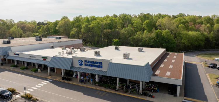 Pleasants Hardware Celebrates Grand Opening of New Virginia Location
