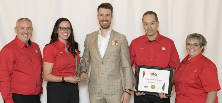 Canadian Retailers Honored at 34th Annual Outstanding Retailer Awards